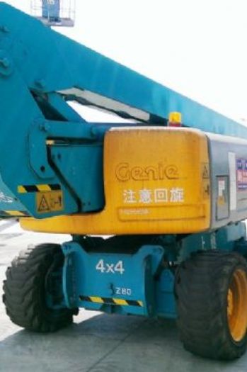 25m屈臂輪胎高空作業車